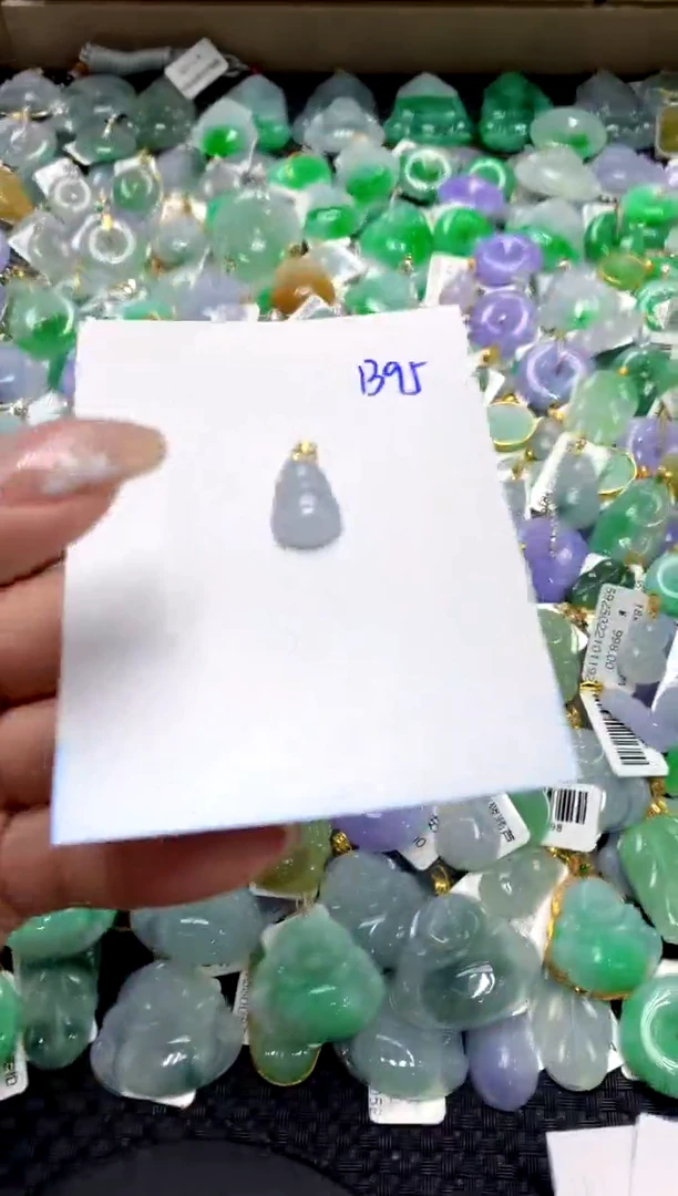 【闪购商品】翡翠颈饰18K金镶嵌1111111111111111