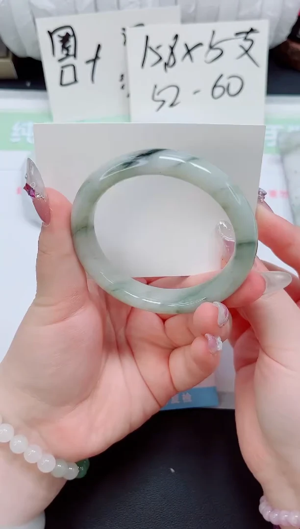 石英质玉手镯未镶嵌b23-圈口58.7