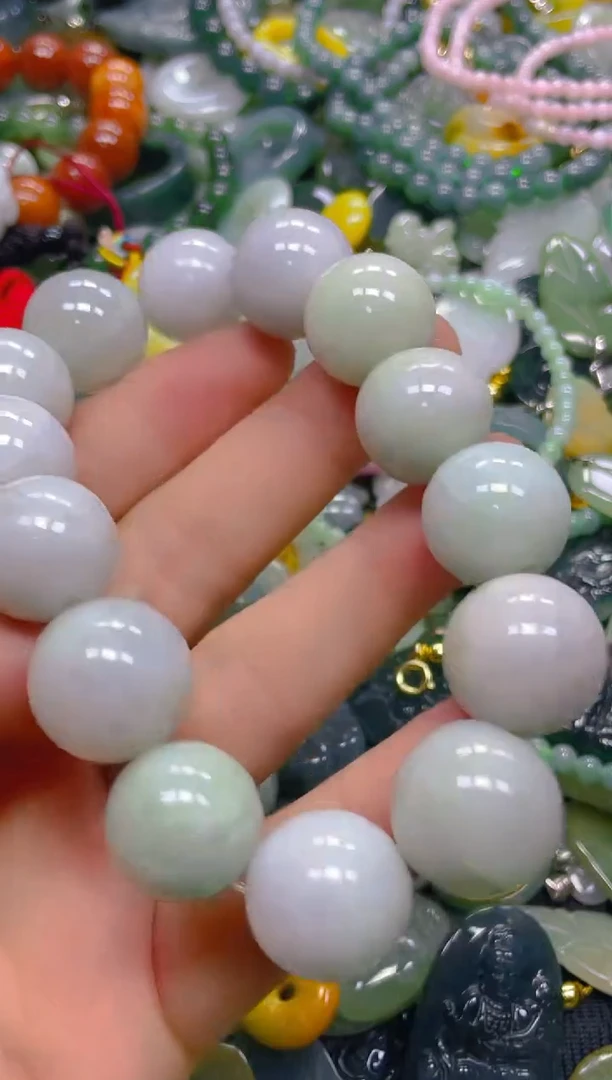 翡翠未镶嵌颈饰16-17mm/U/翡翠A货一图一物