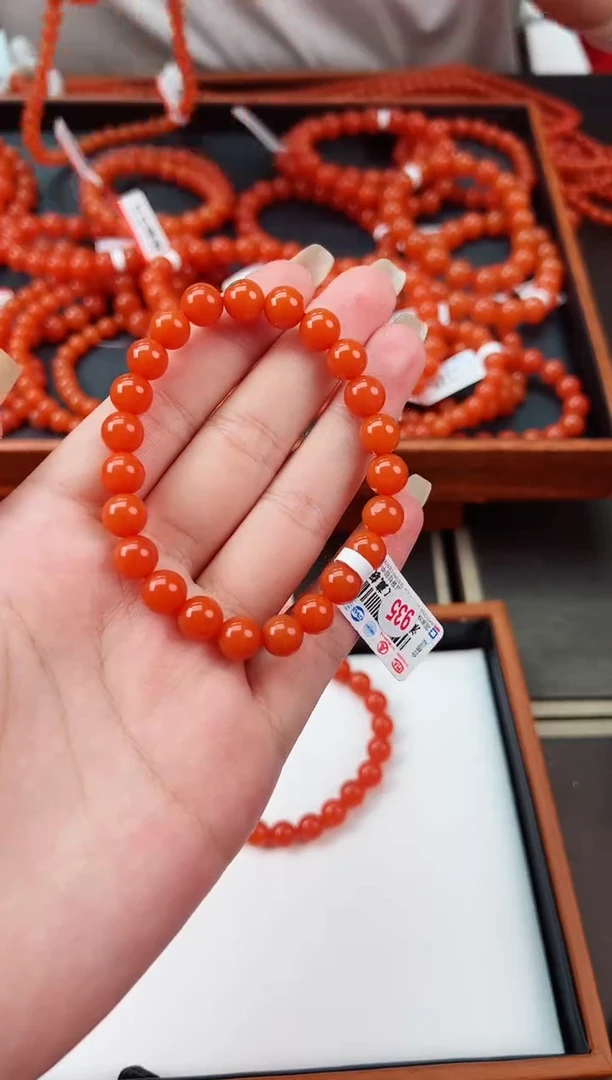 【闪购商品】南红玛瑙手串未镶嵌滴水洞亮光高高品8+一条