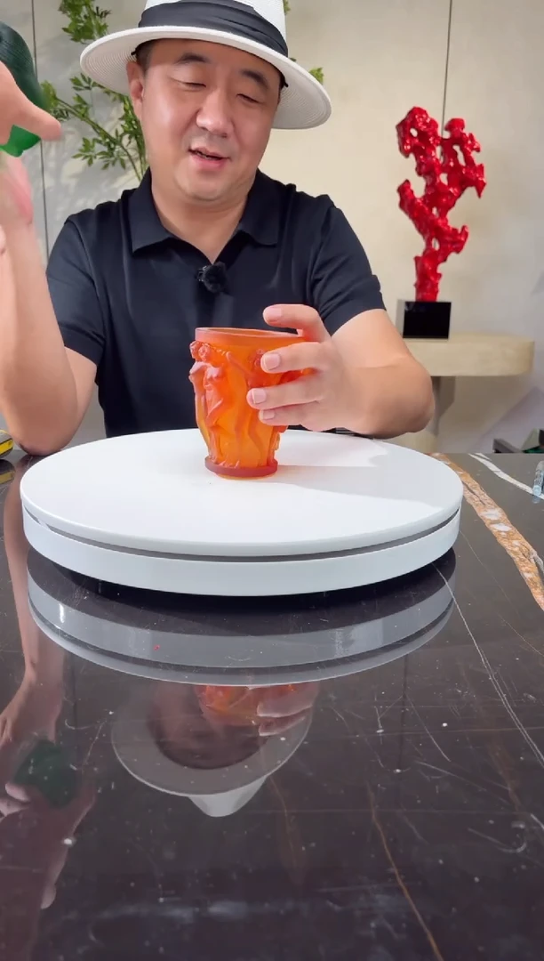 摆件Q****n绿色酒神艺术摆件
