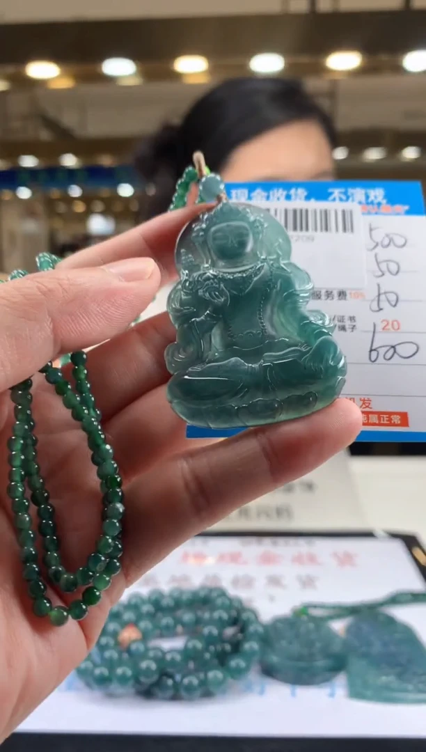 未镶嵌定制翡翠天然翡翠A货拍一发一