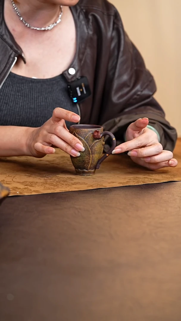 粉浆莲蓬紫砂小杯