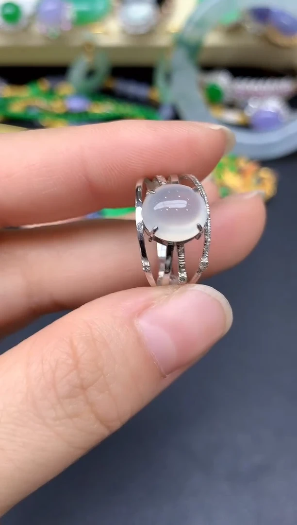 18K金镶嵌戒指翡翠307-雪姐翡翠天天见