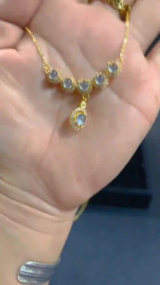 【闪购商品】翡翠吊坠(赠链)未镶嵌0263350482多样性发其一