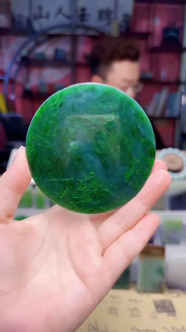 未镶嵌和田玉摆件4