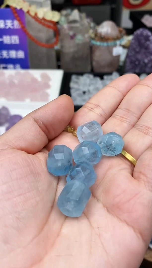 【闪购商品】海蓝宝石裸石未镶嵌111a多样性发其一/1.28/1个