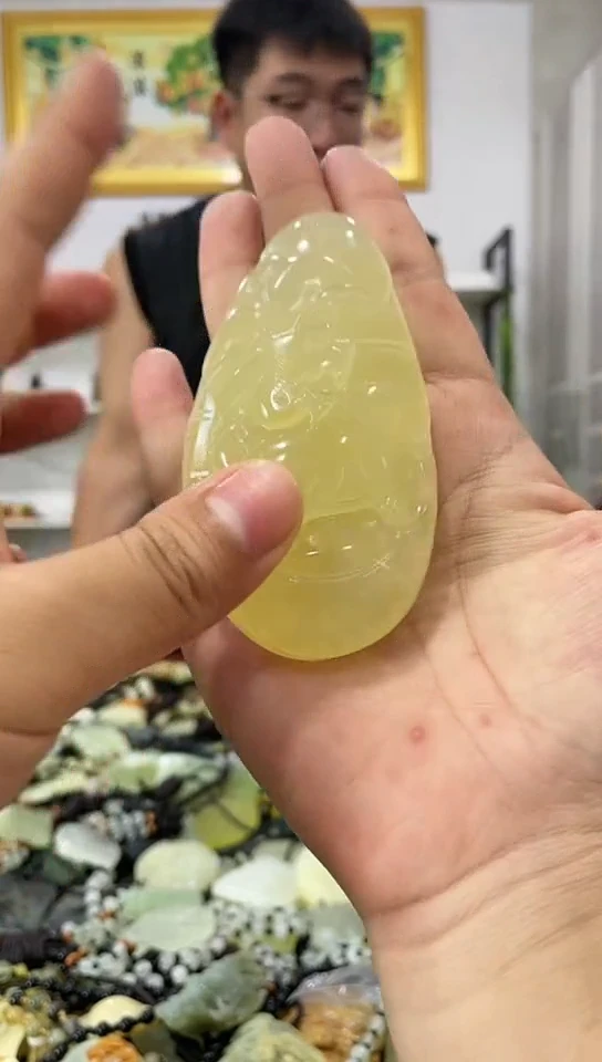 岫玉未镶嵌手把