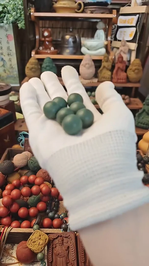 【闪购商品】棋楠若谷手串一条