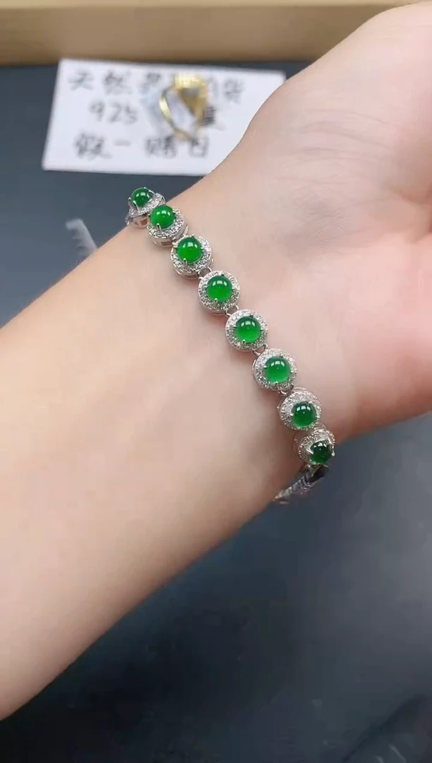 银S925镶嵌戒指翡翠1111