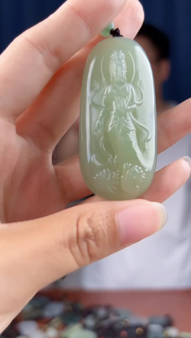 未镶嵌和田玉挂件拍一发一，多样性发货