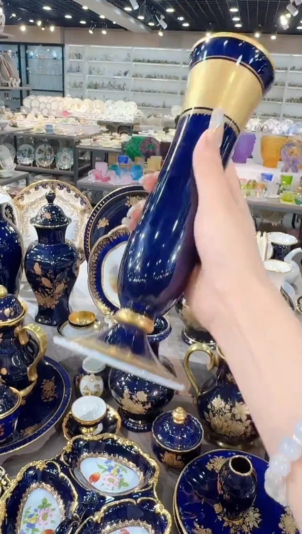 米多家中古器物如图所示07361