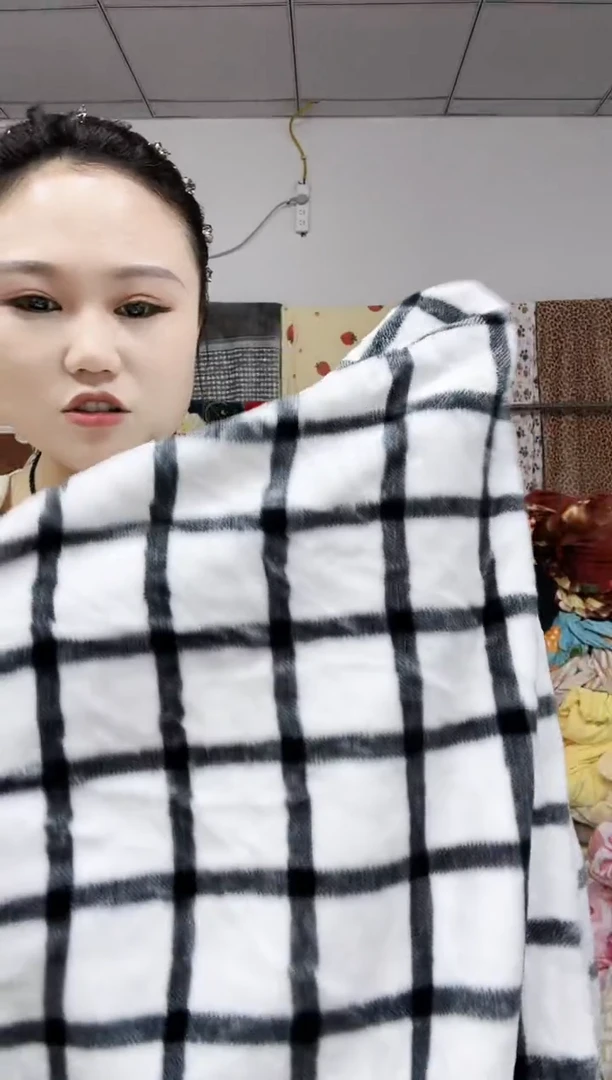 法兰绒左右双面材质以主播介绍为准