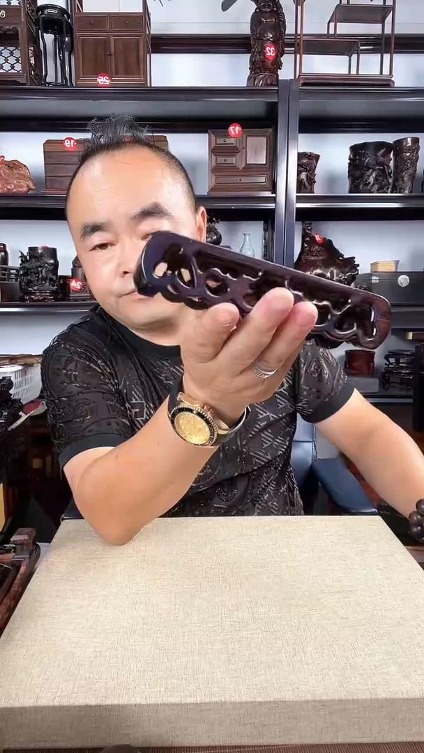 木1219老李红木工艺品