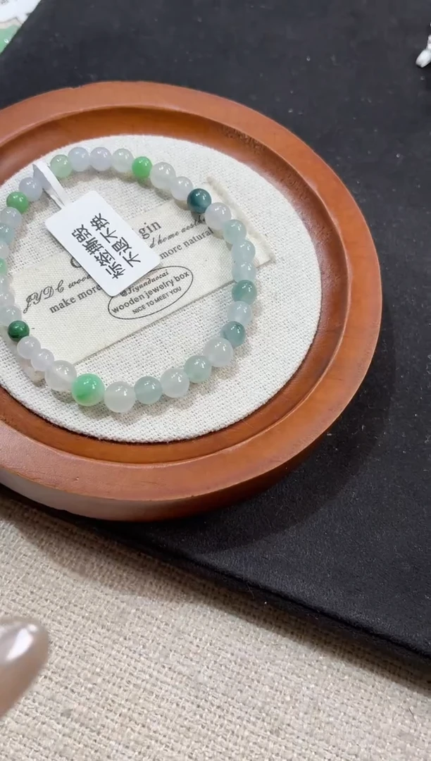 吊坠(不含链)未镶嵌翡翠手串