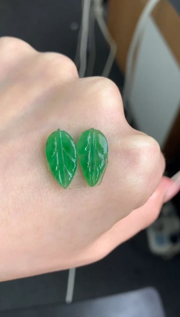 未镶嵌定制翡翠一对叶子