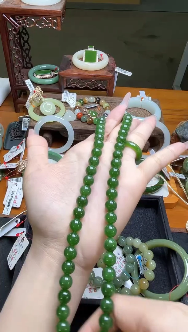 项链未镶嵌和田玉文*珍卡10俄料碧玉 妈妈链