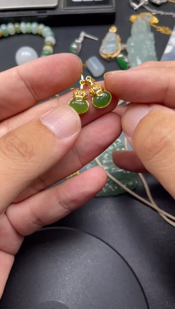 颈饰未镶嵌和田玉爱上火柴商品不退不换