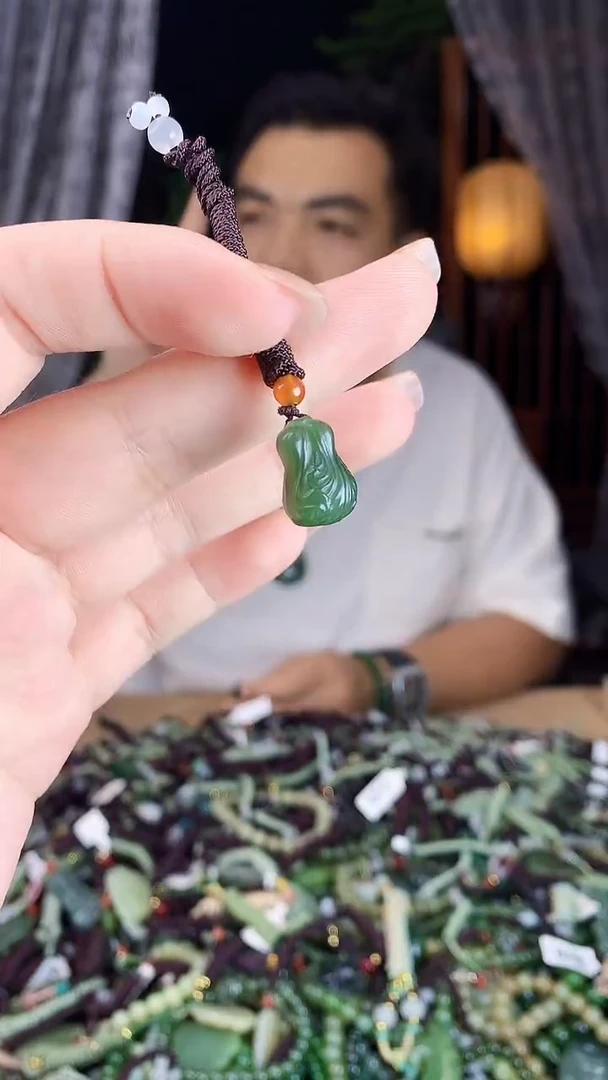 和田玉未镶嵌挂件多样性发货拍一发一