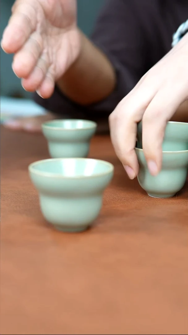 杯子 原矿釉汝瓷，葫芦杯