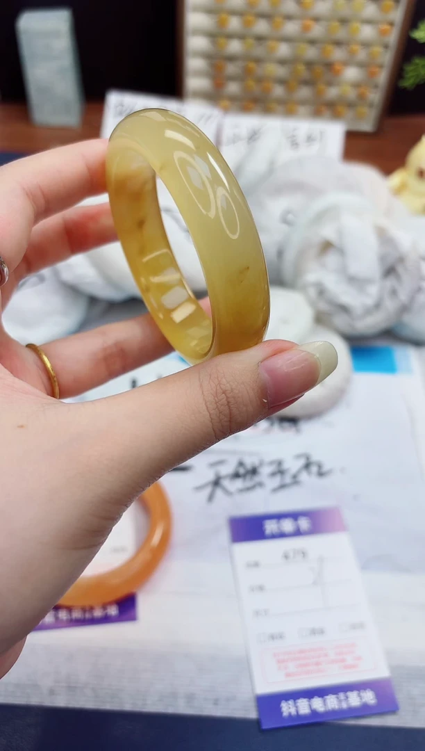 未镶嵌手镯石英质玉479-财气镯-圈口53