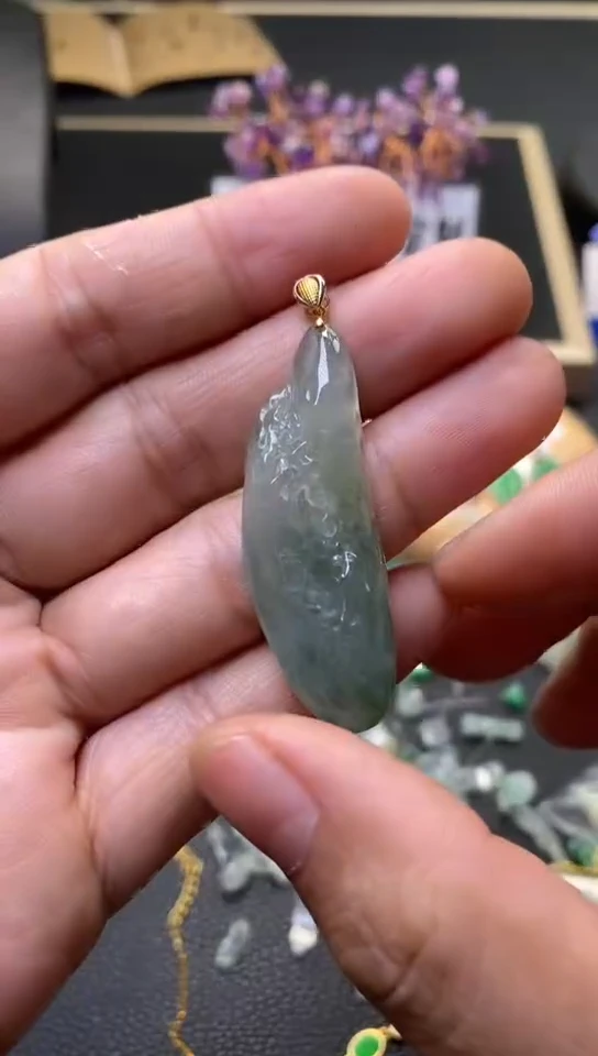 翡翠未镶嵌颈饰翡翠净货30843