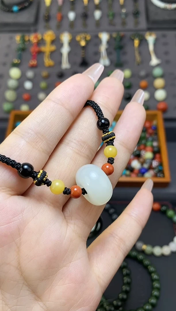 未镶嵌和田玉挂件平安扣