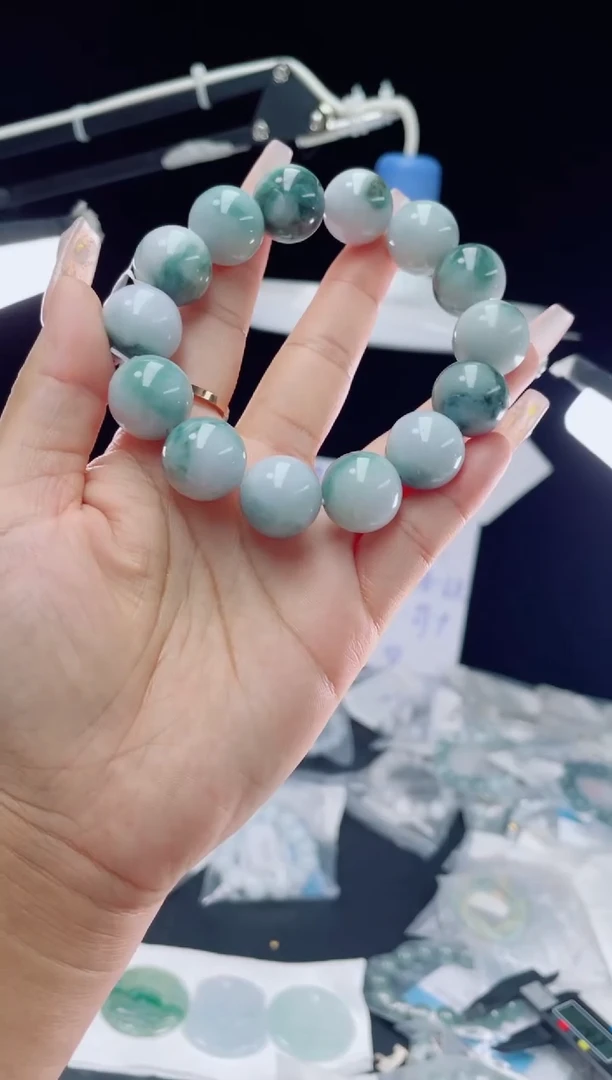 未镶嵌定制翡翠珠串
