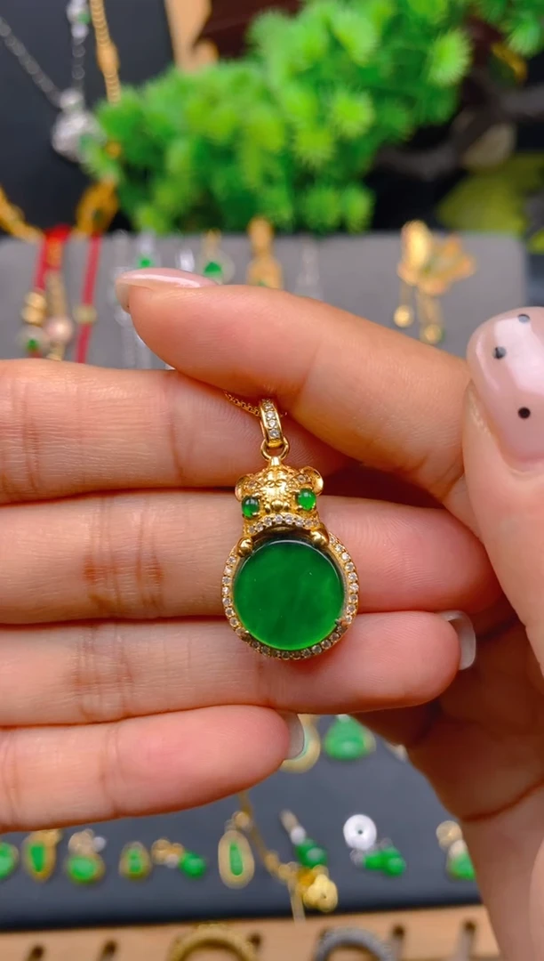 吊坠(不含链)银S925镶嵌翡翠圆牌