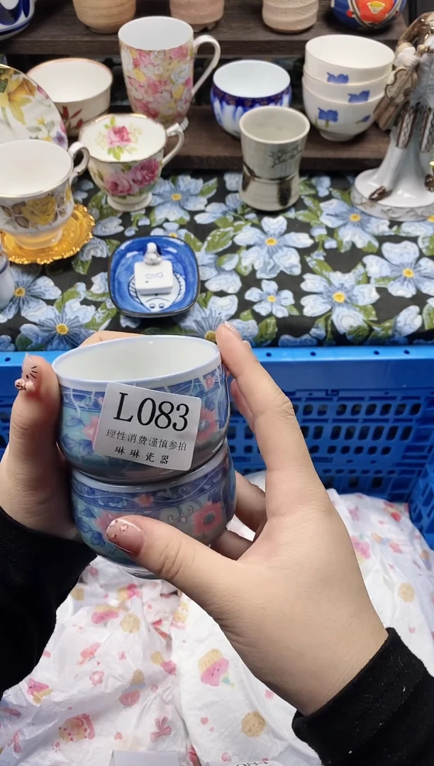 瓷片爱***睛                L083