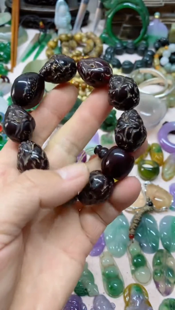 【闪购商品】22直播间 的实时画面