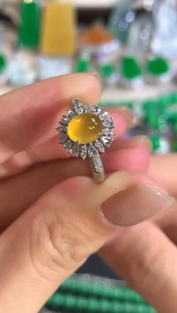 18K金镶嵌戒指翡翠A62