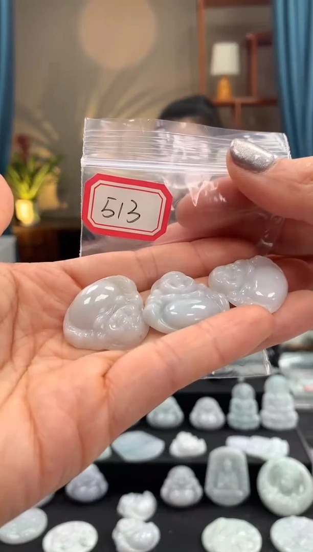 翡翠未镶嵌颈饰佛513 多样性发一件