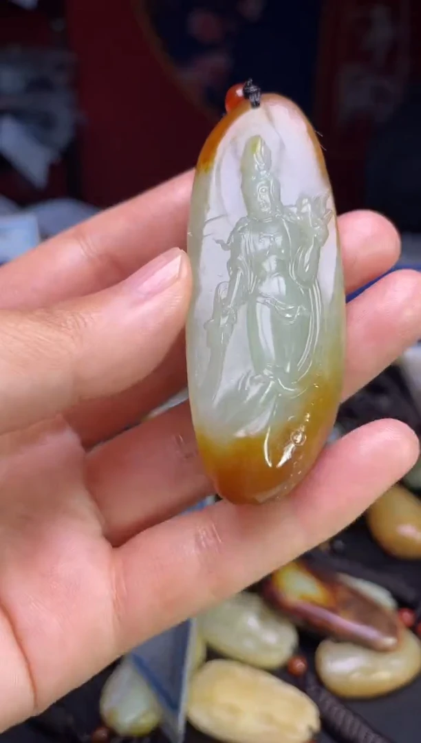 颈饰未镶嵌和田玉1