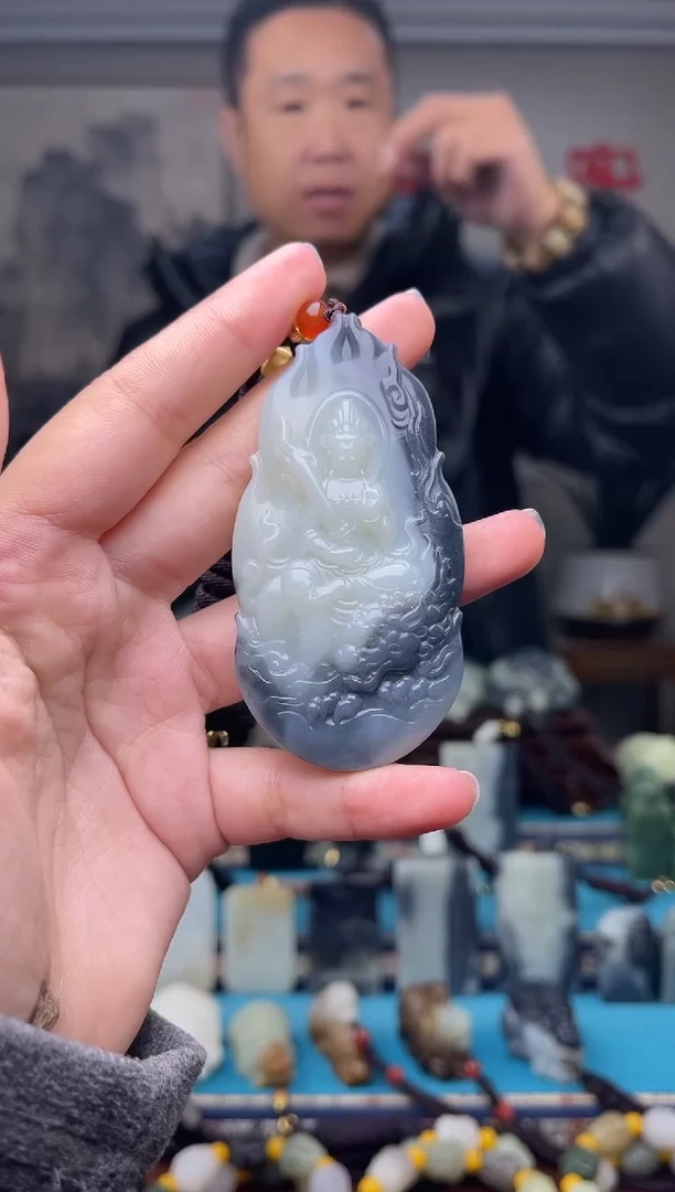 未镶嵌和田玉挂件1