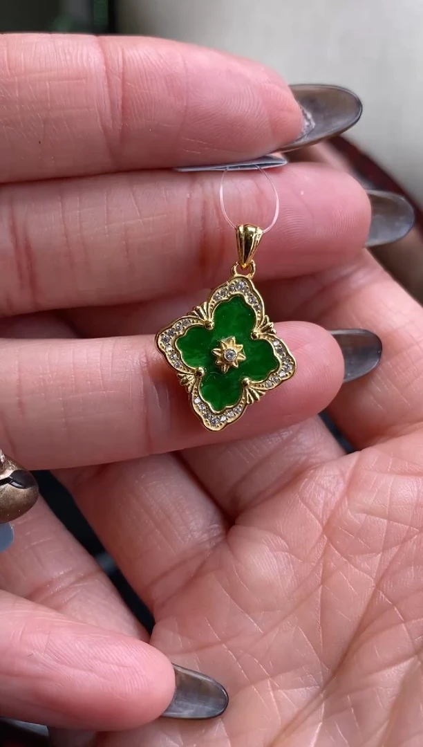 颈饰银S925镶嵌翡翠19246