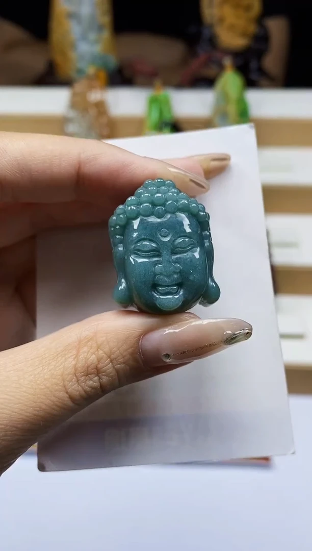 颈饰未镶嵌翡翠翡翠A货