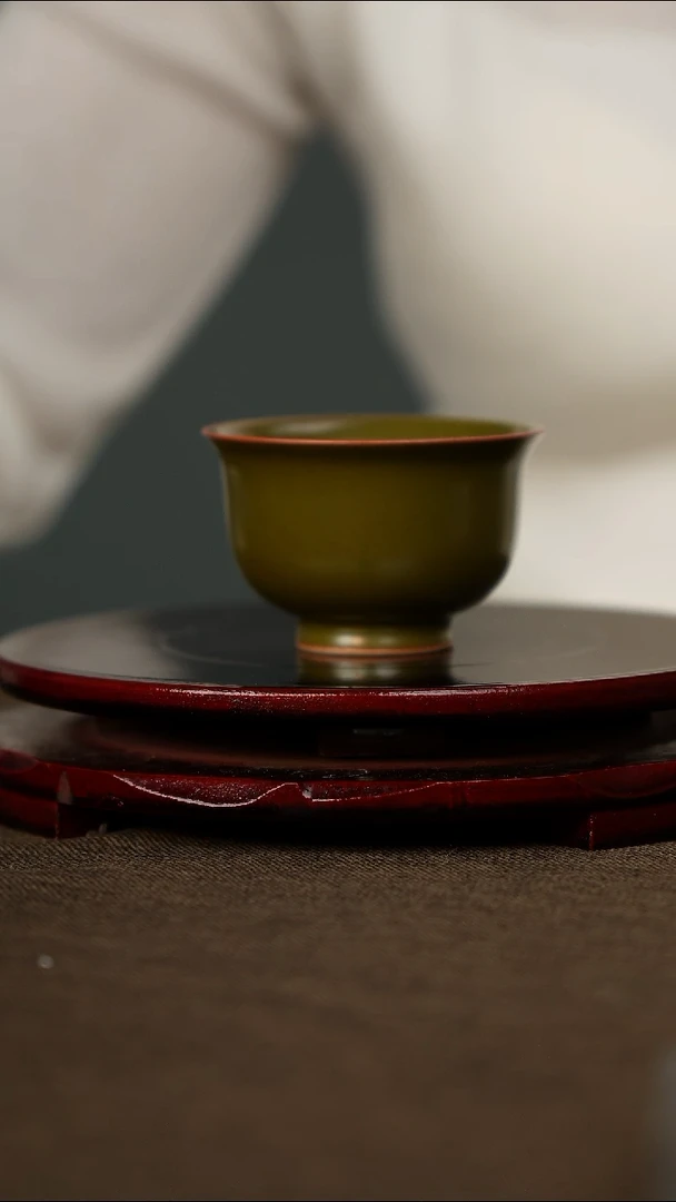 柴烧 小压手杯 黄金釉 大师亲签底款