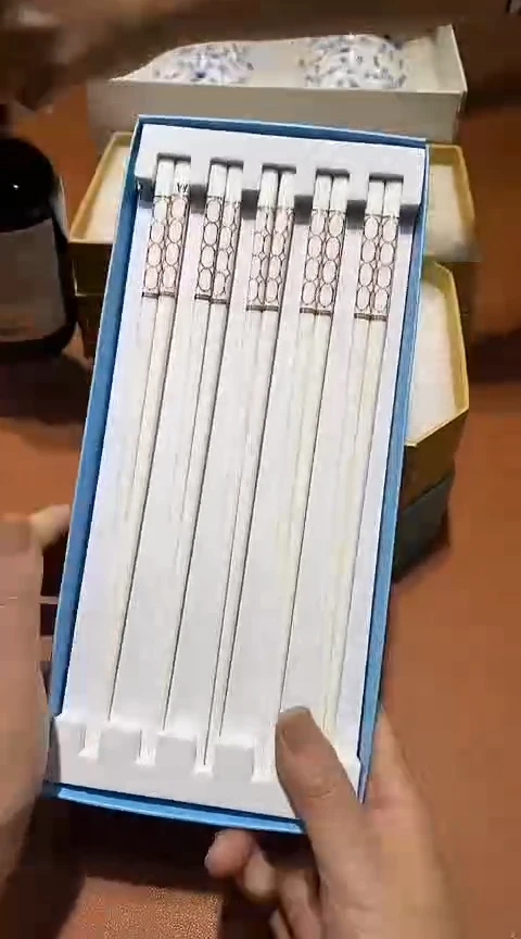 瓷片包包香水眼镜手表护肤品@@1