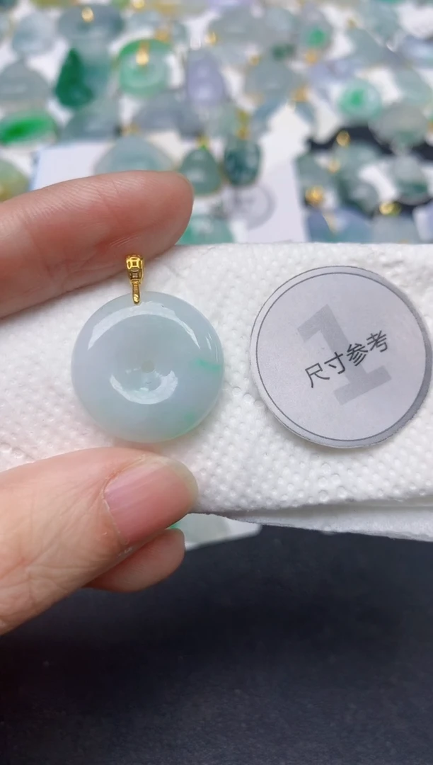 颈饰未镶嵌翡翠天然缅甸A货翡翠