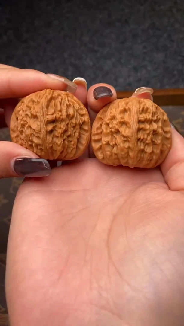 把件文玩核桃b306号39尺白狮子