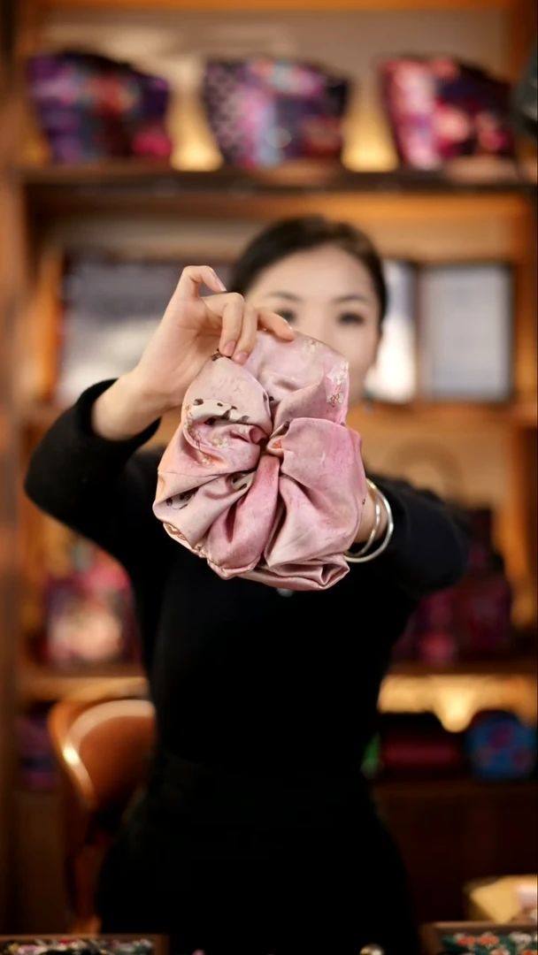 刺绣简*点私人定制苗族手工A105