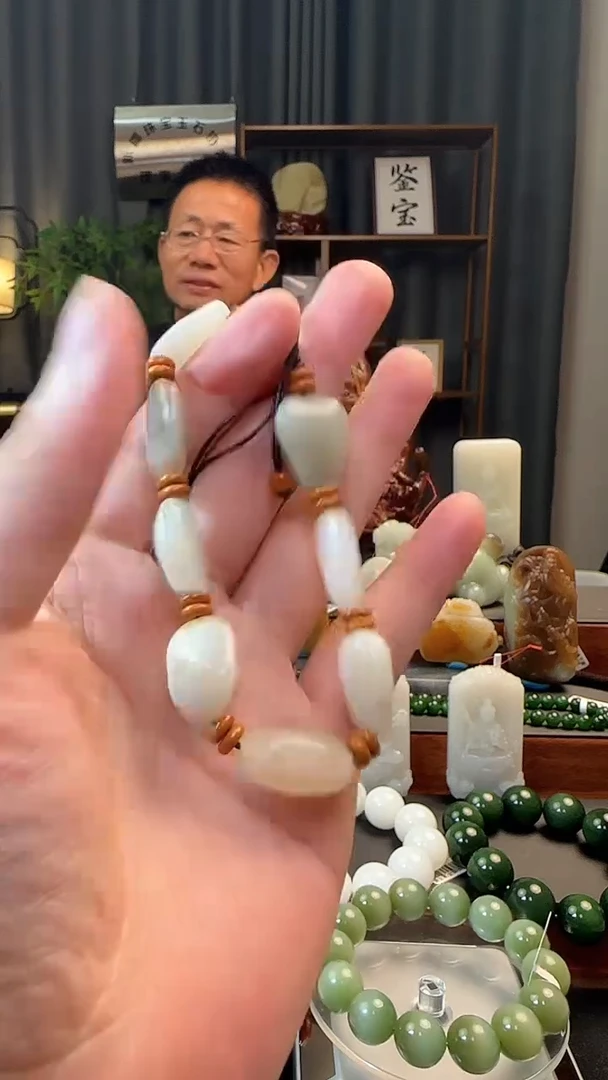 吊坠(不含链)未镶嵌和田玉手串