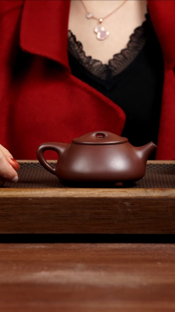 【闪购商品】紫砂茶壶四号井紫泥景舟满瓢250CC