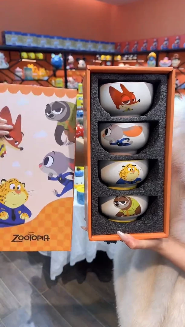 瓷片@@疯狂动物城4.5寸陶瓷四碗礼盒装