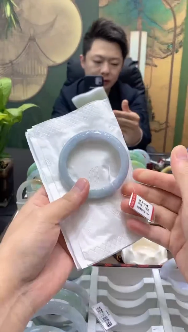 未镶嵌手镯翡翠684*******