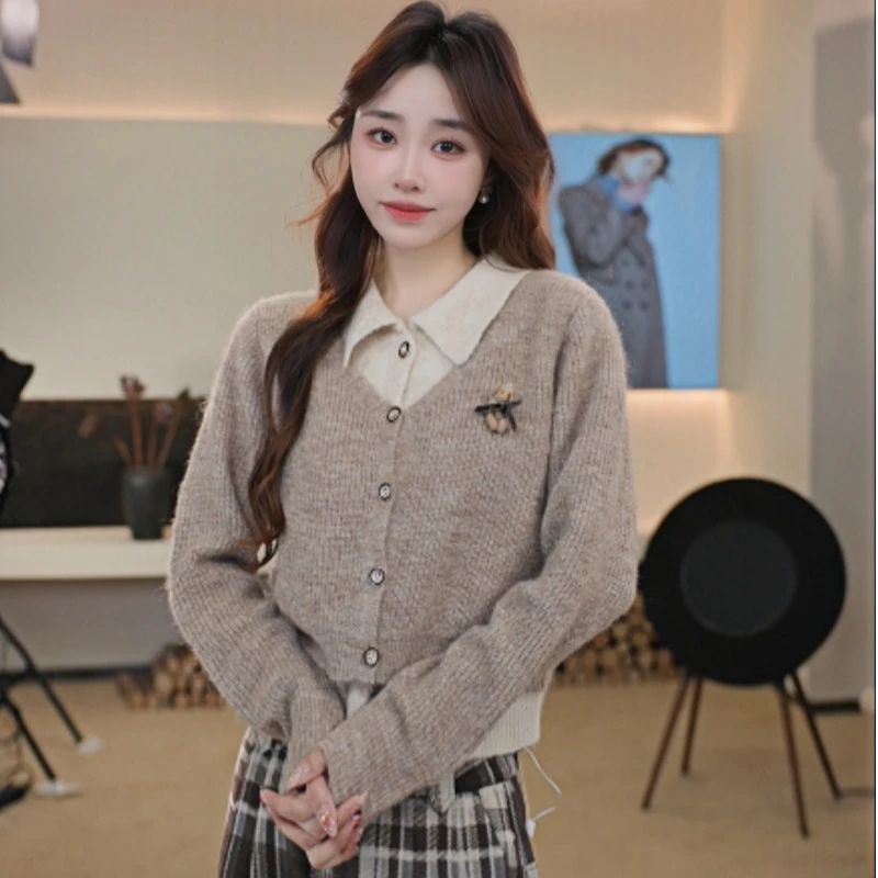 Basic House/百家好HY25春季新款长袖假两件上衣设计感毛衣女