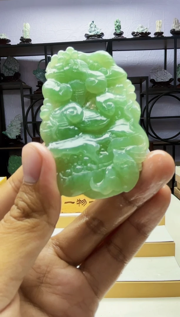 【闪购商品】定制翡翠未镶嵌 毛货01190062