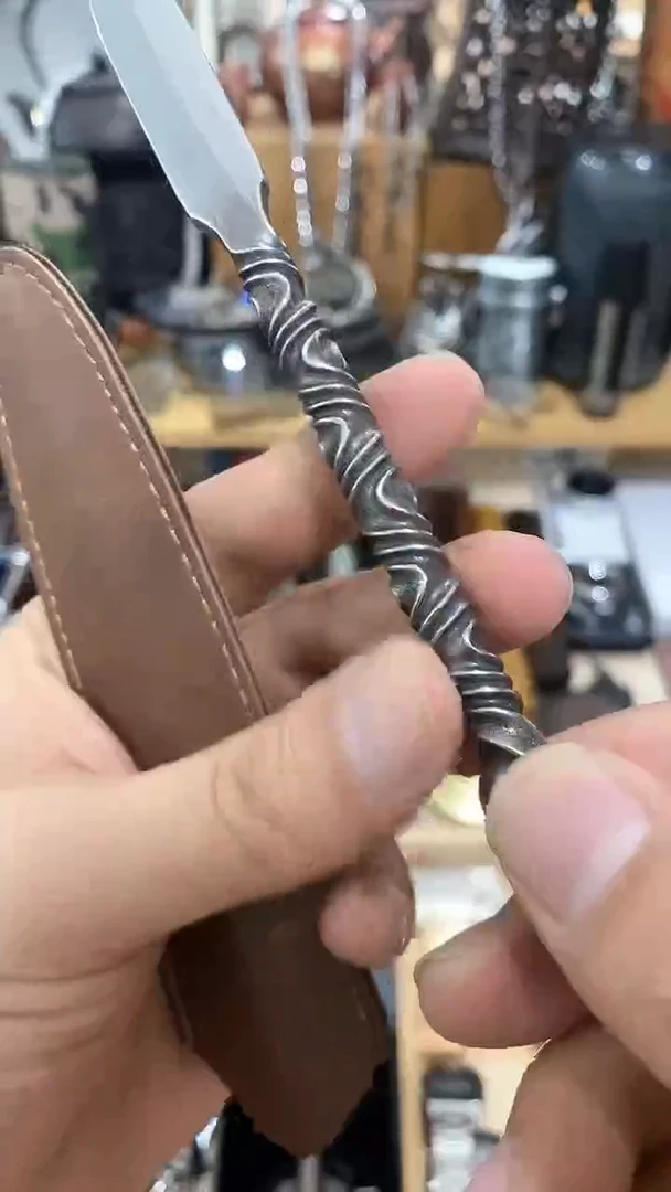 瓷片闪购商品  如图所示