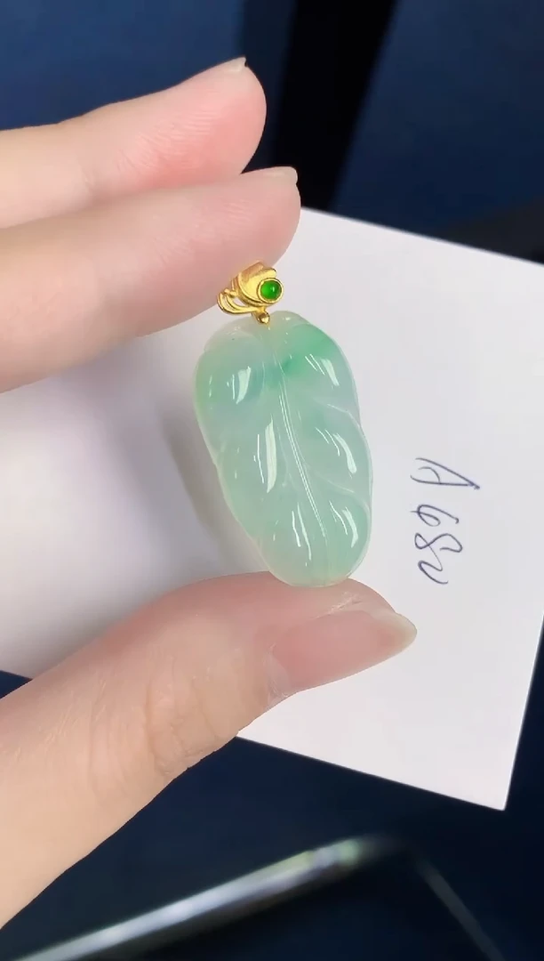 颈饰未镶嵌翡翠天然翡翠缅甸A货
